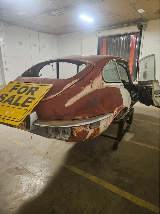 1971 Jaguar E-Type Series 2 - Image 3 of 4