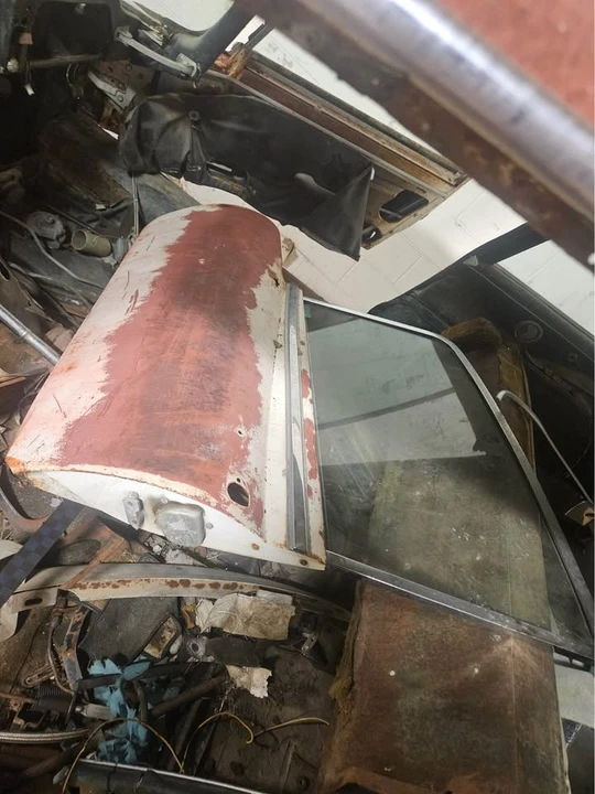 1971 Jaguar E-Type Series 2 - Image 4 of 4