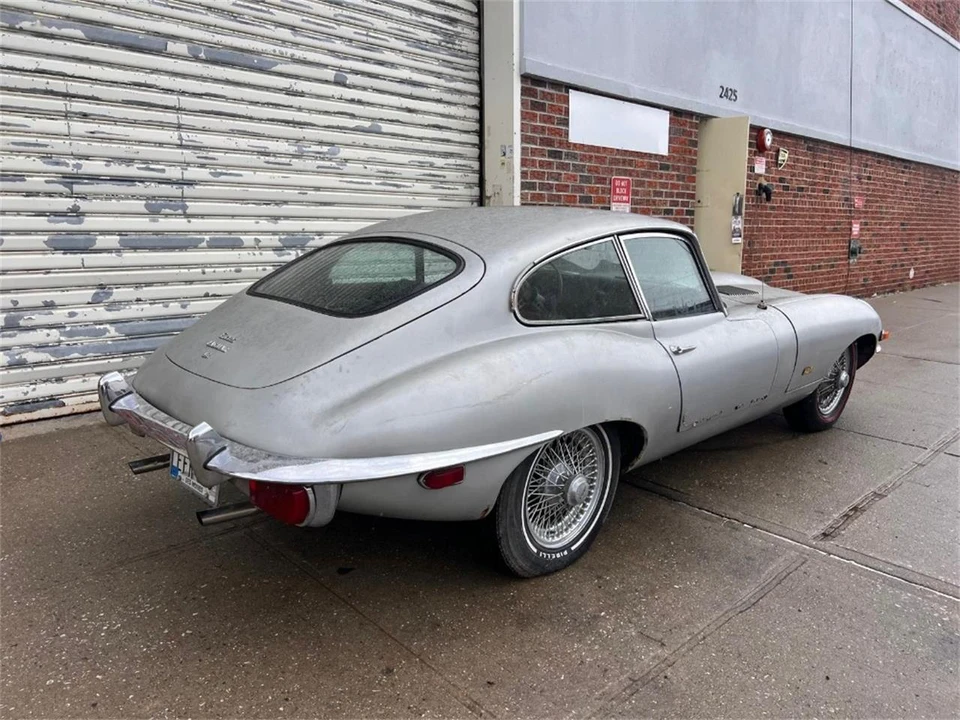 1971 Jaguar E-Type Series 2 - Image 3 of 5