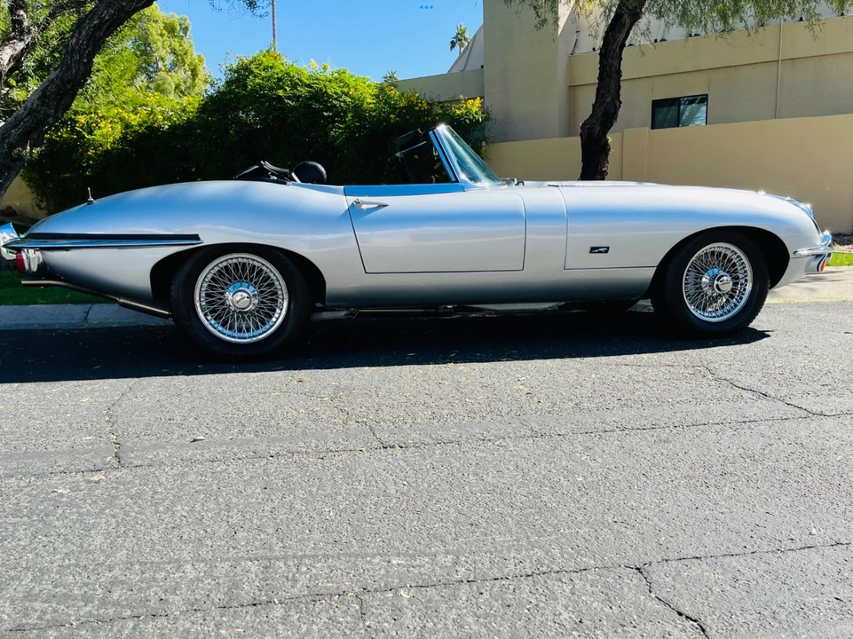 1971 Jaguar E-Type Series 2 - Image 2 of 21