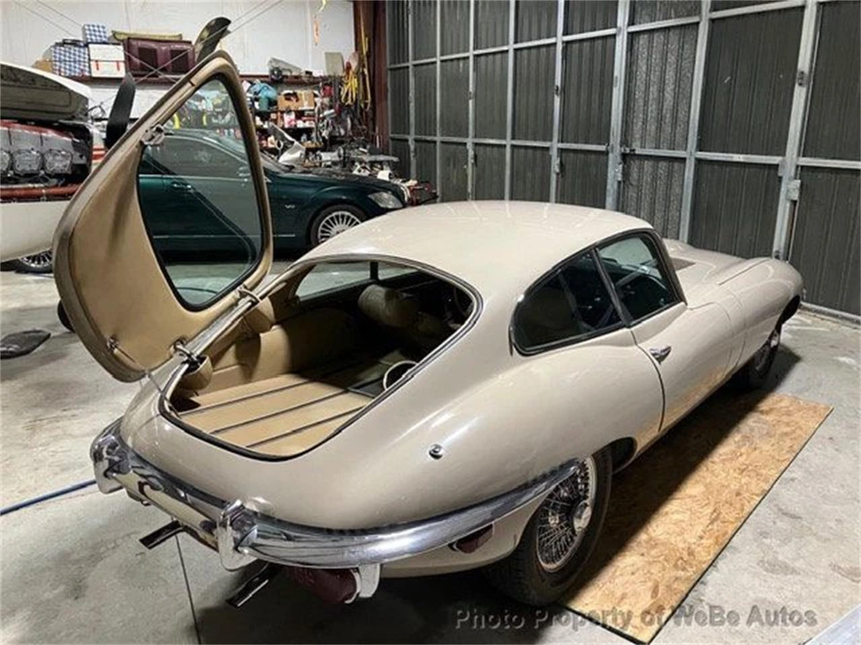 1971 Jaguar E-Type Series 2 - Image 3 of 10