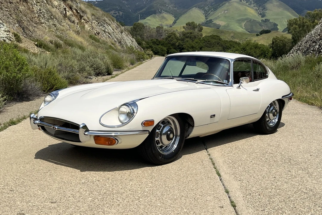1971 Jaguar E-Type Series 2 - Image 1 of 31
