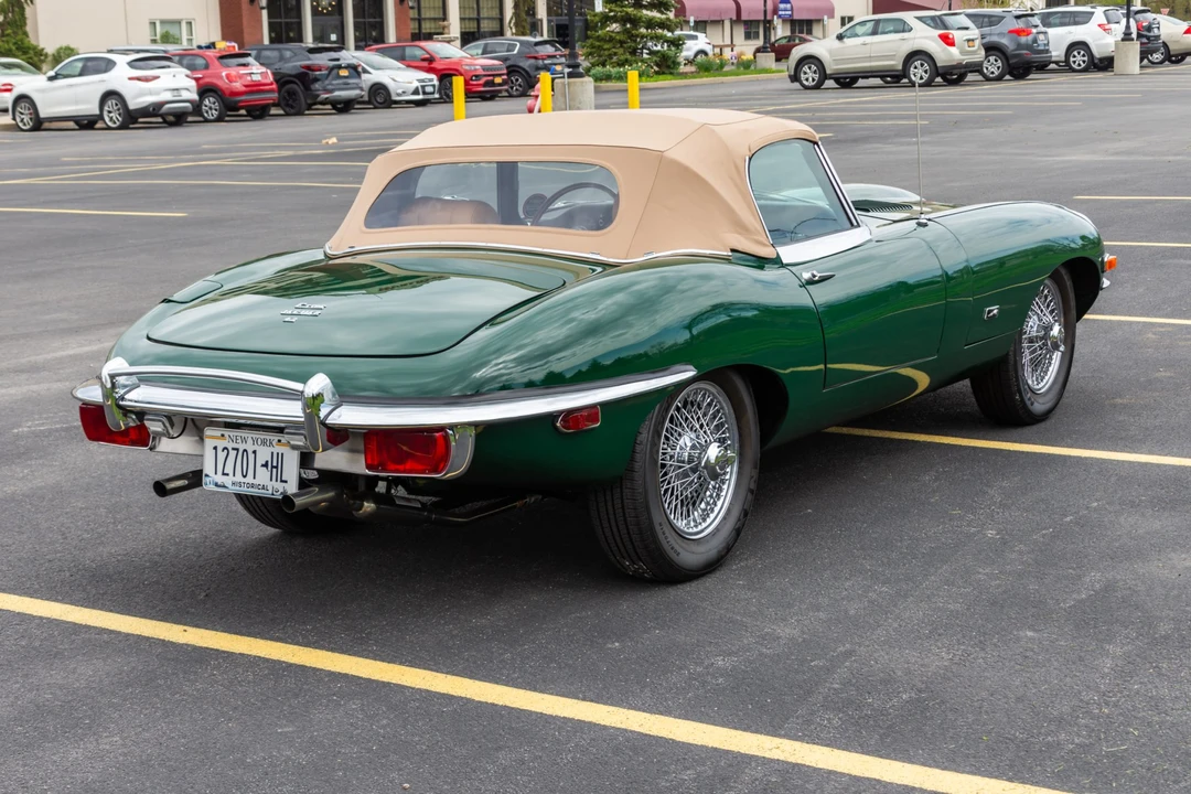 1971 Jaguar E-Type Series 2 - Image 6 of 31