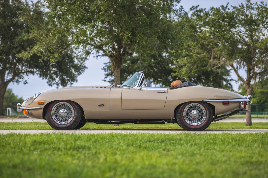 1971 Jaguar E-Type Series 2 - Image 2 of 31
