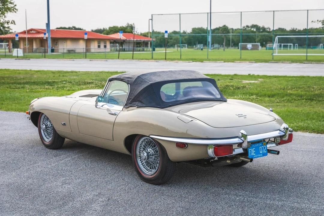 1971 Jaguar E-Type Series 2 - Image 15 of 31