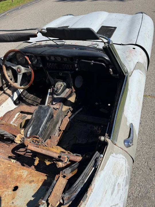1971 Jaguar E-Type Series 2 - Image 18 of 31