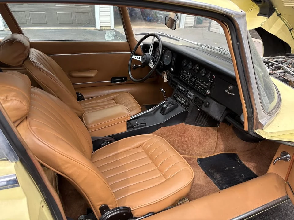 1971 Jaguar E-Type Series 3 V12 - Image 2 of 9
