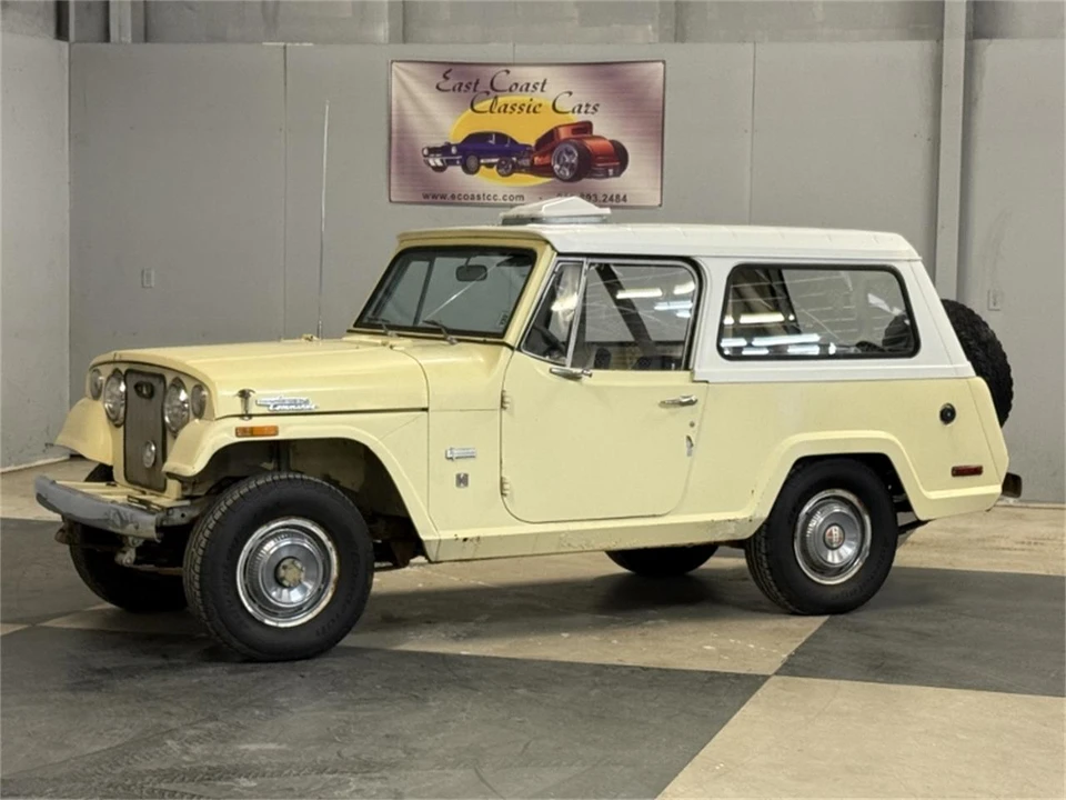 1971 Jeep Jeepster Commando - Image 2 of 31