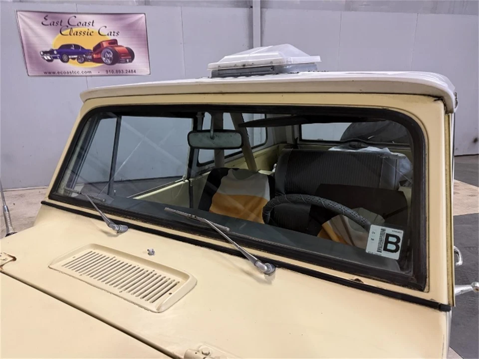 1971 Jeep Jeepster Commando - Image 13 of 31