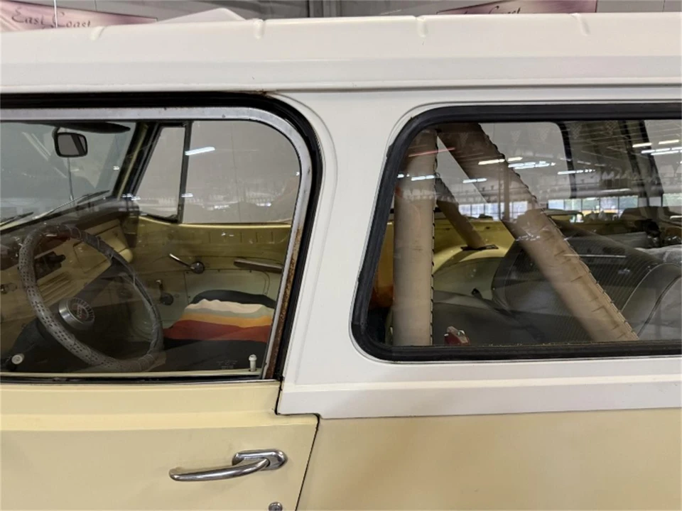1971 Jeep Jeepster Commando - Image 21 of 31