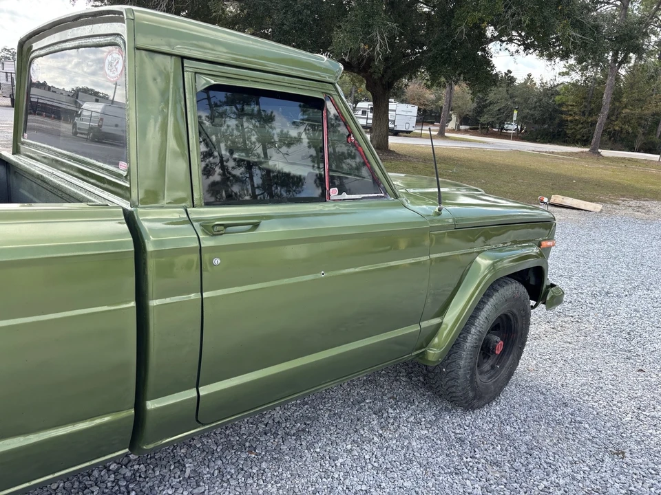 1971 Jeep SJ Gladiator - Image 10 of 21