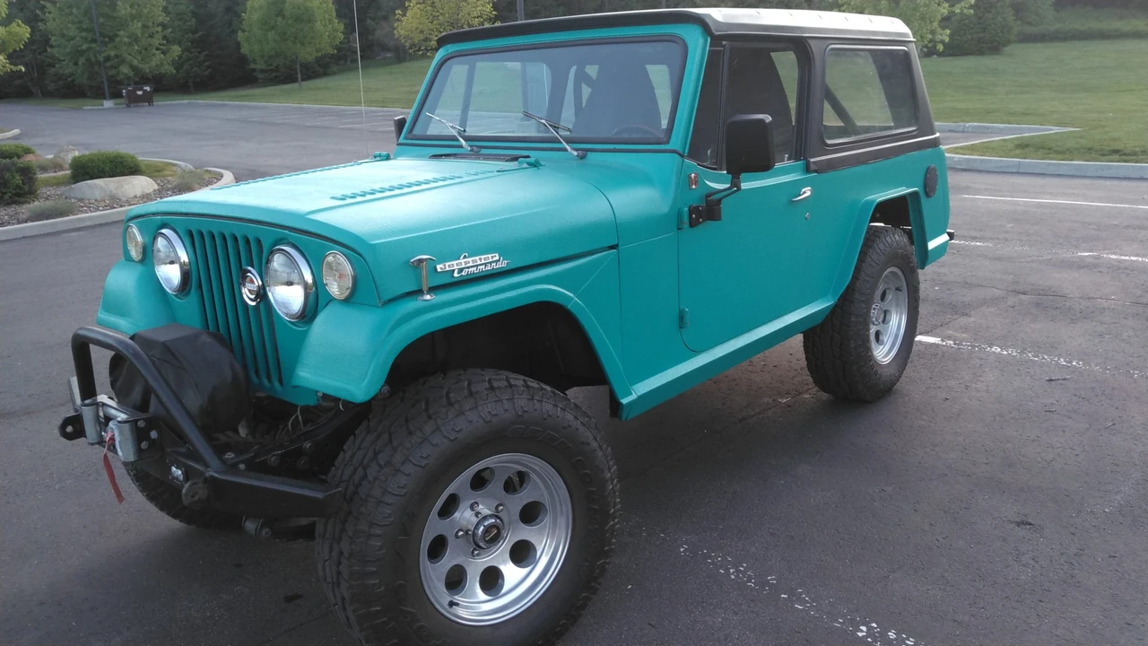 1971 Jeep Jeepster Commando - Image 2 of 31