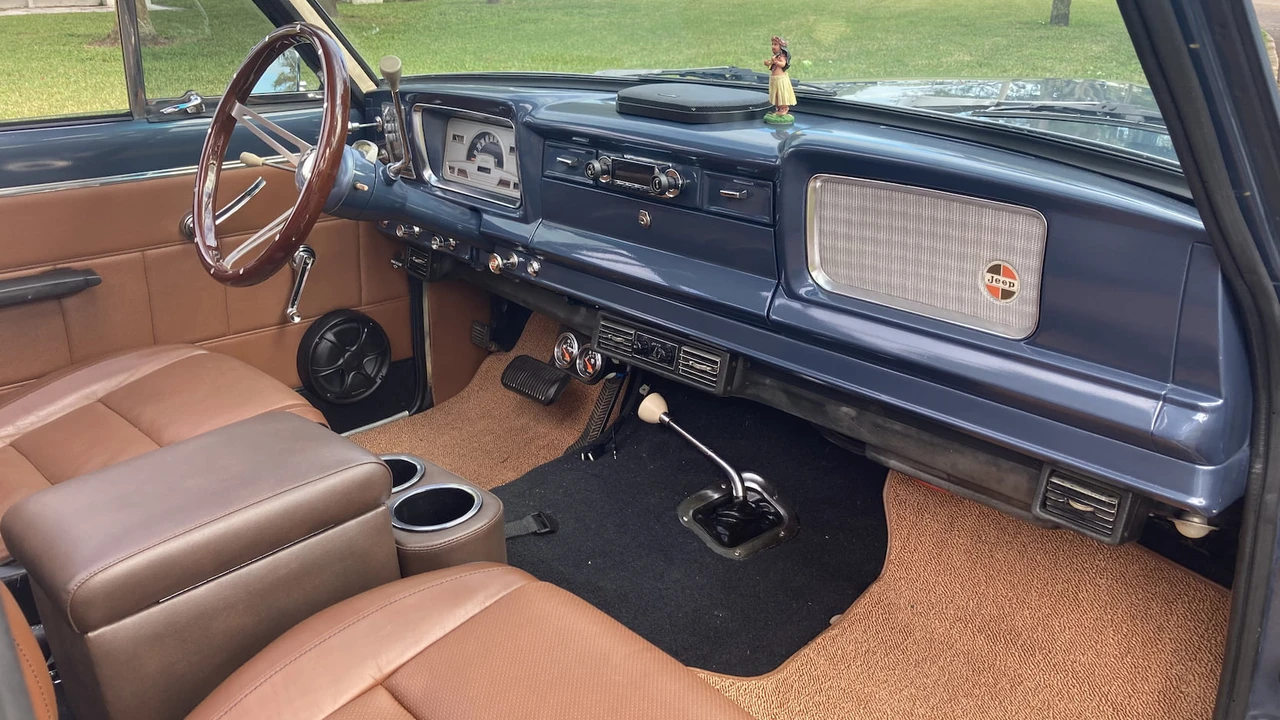 1971 Jeep SJ Wagoneer - Image 4 of 13