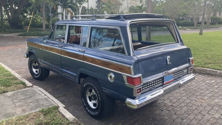 1971 Jeep SJ Wagoneer - Image 2 of 19