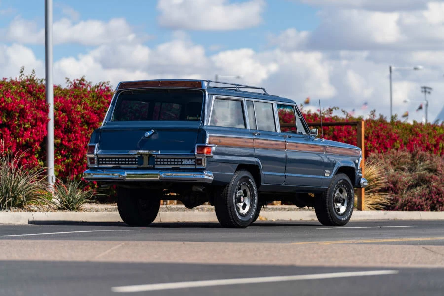 1971 Jeep SJ Wagoneer - Image 3 of 22