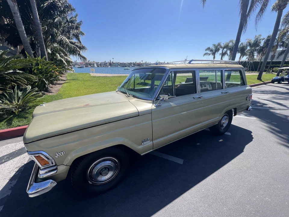 1971 Jeep SJ Wagoneer - Image 2 of 31