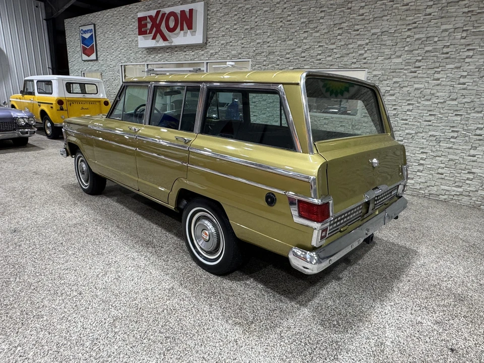 1971 Jeep SJ Wagoneer - Image 14 of 31