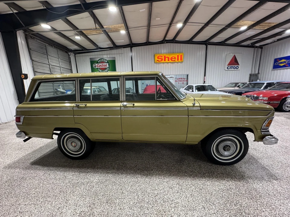 1971 Jeep SJ Wagoneer - Image 8 of 31