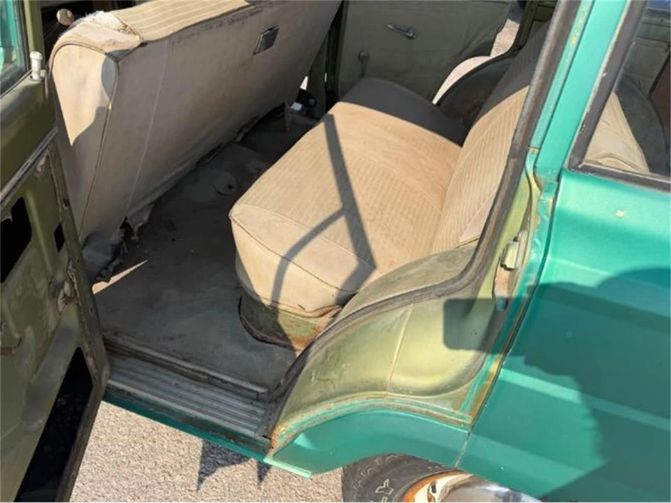 1971 Jeep SJ Wagoneer - Image 16 of 21