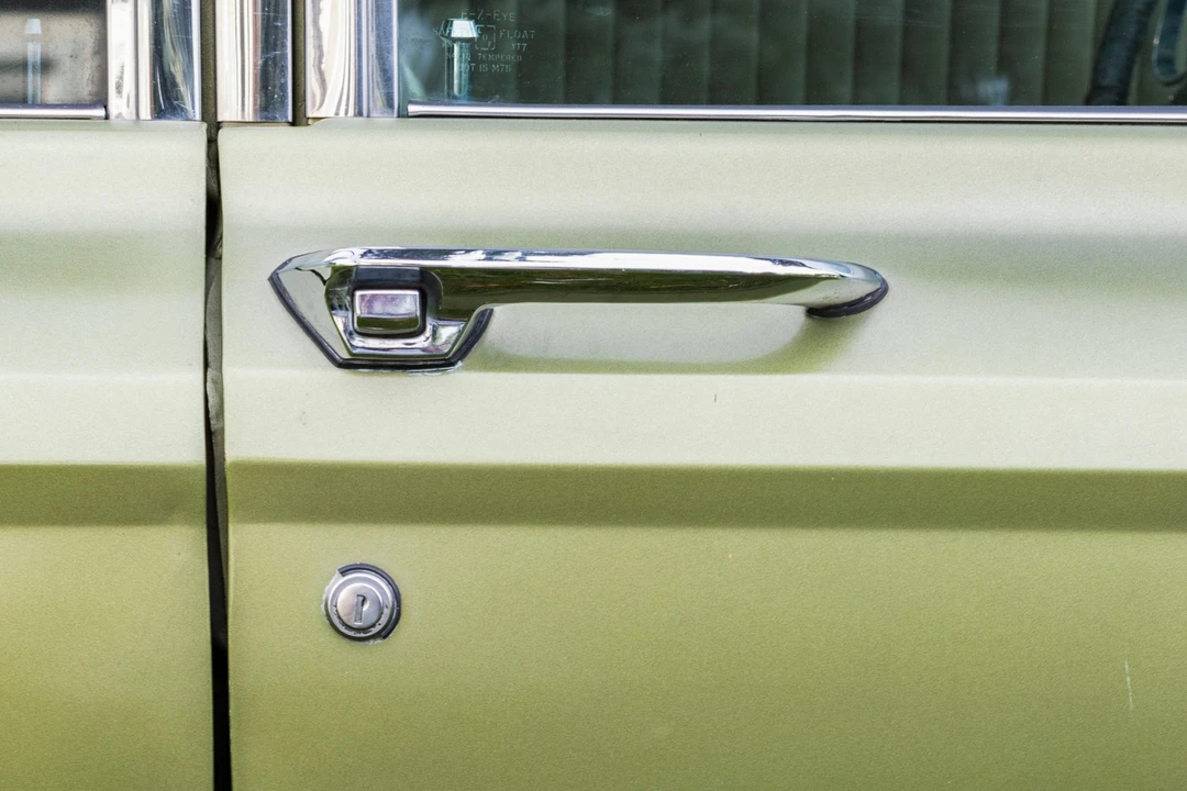 1971 Jeep SJ Wagoneer - Image 17 of 31