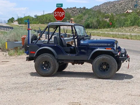 1971 Jeep CJ5 Renegade 2