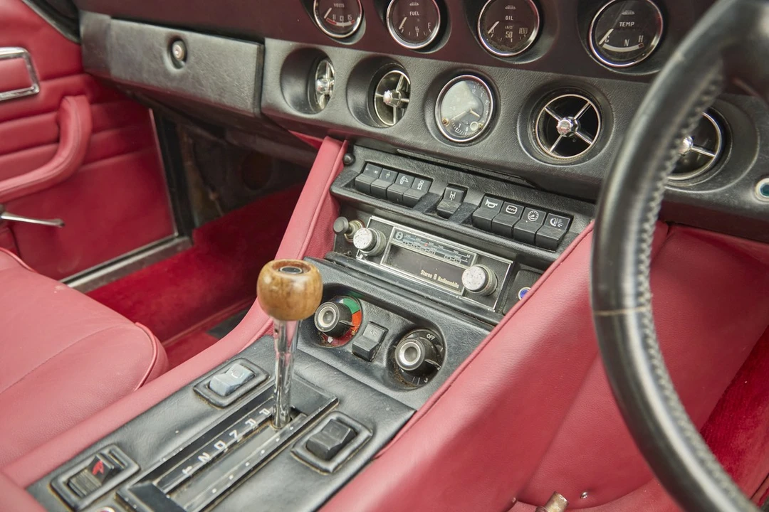 1971 Jensen Interceptor - Image 27 of 30