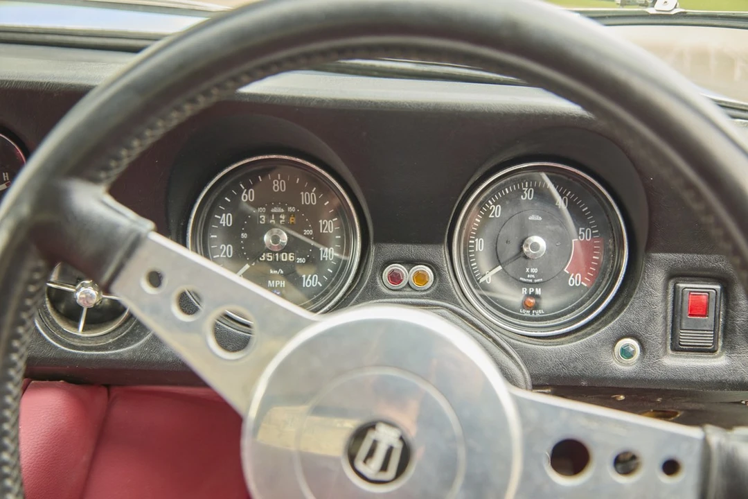 1971 Jensen Interceptor - Image 24 of 30