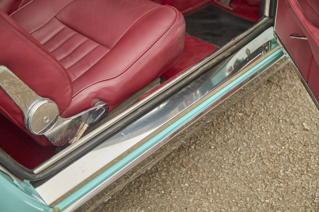 1971 Jensen Interceptor - Image 18 of 30