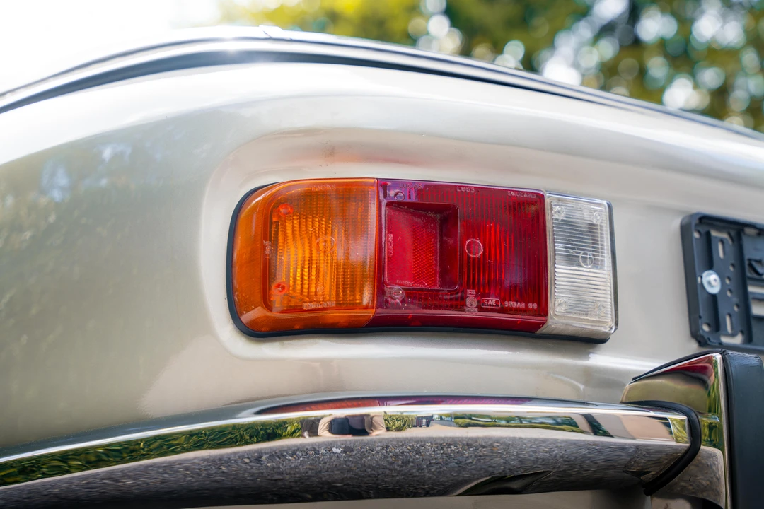 1971 Jensen Interceptor - Image 29 of 31
