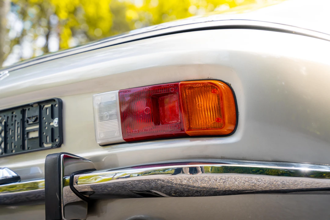 1971 Jensen Interceptor - Image 30 of 31
