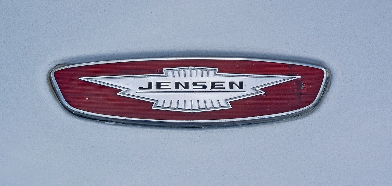 1971 Jensen Interceptor - Image 14 of 15
