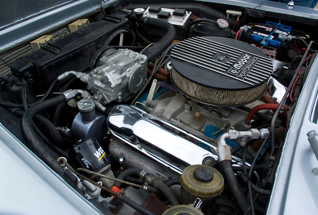 1971 Jensen Interceptor - Image 13 of 15