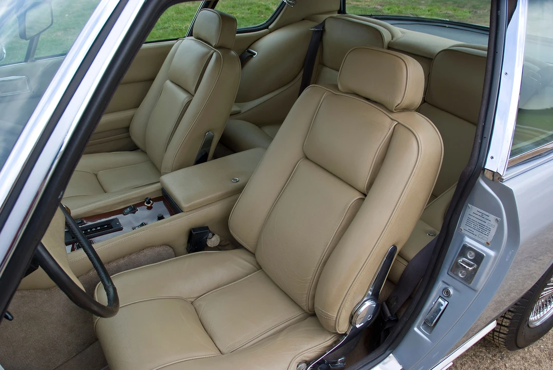 1971 Jensen Interceptor - Image 5 of 15