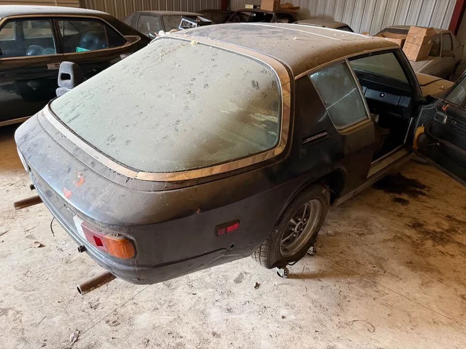 1971 Jensen Interceptor - Image 2 of 9