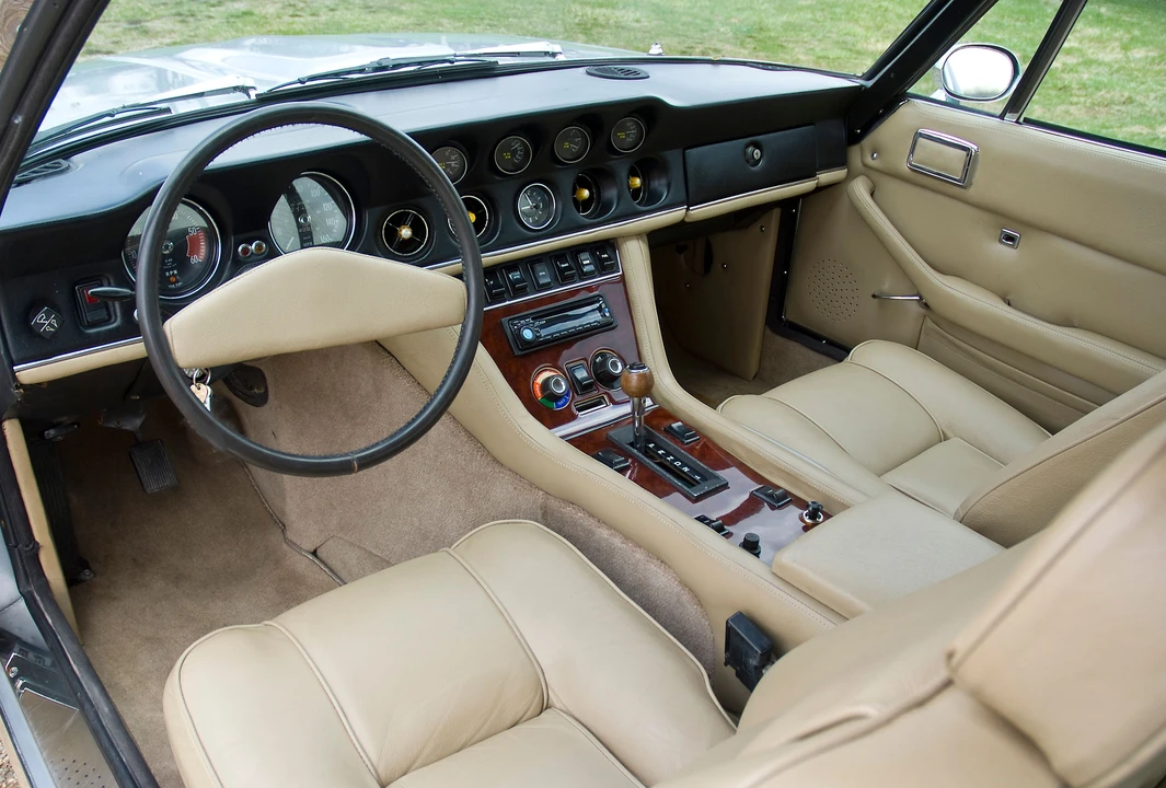 1971 Jensen Interceptor - Image 5 of 8
