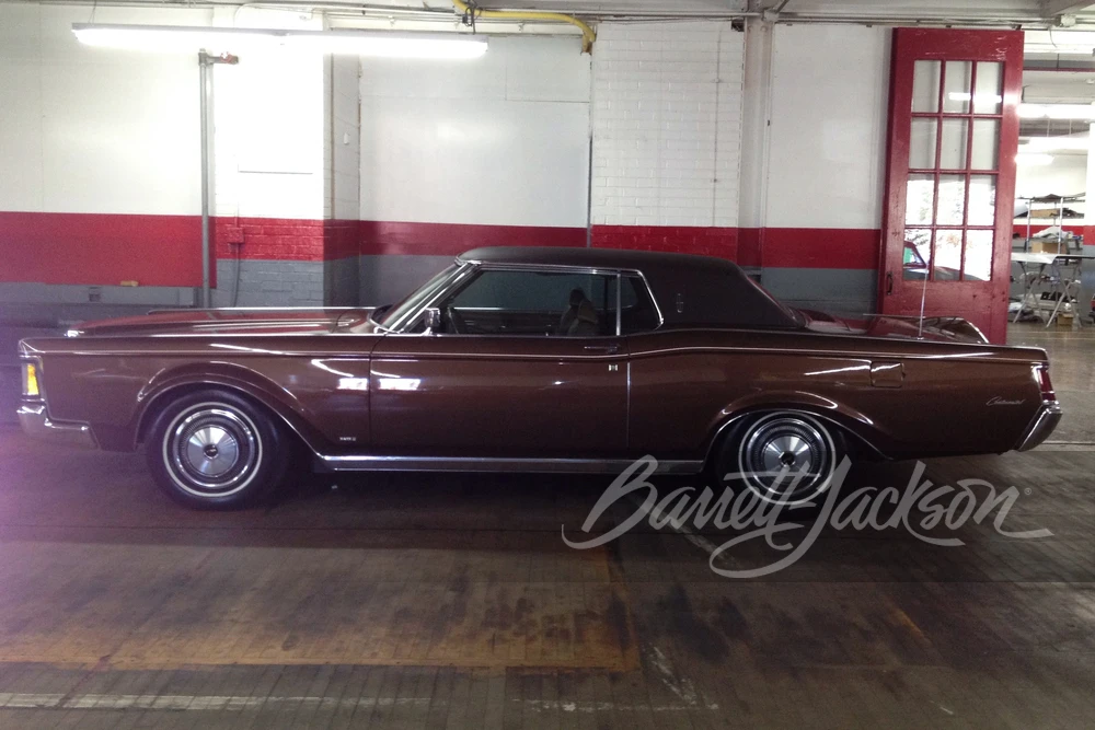 1971 Lincoln Continental Mark III - Image 8 of 8