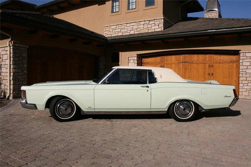 1971 Lincoln Continental Mark III - Image 5 of 5