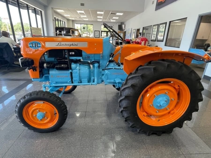 1971 Lamborghini Tractors - Image 2 of 31