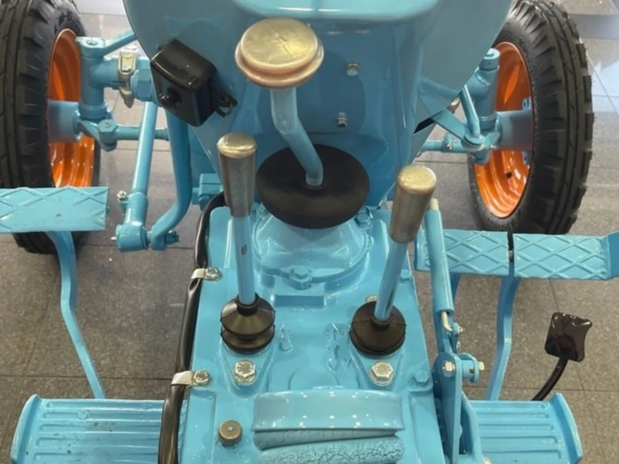 1971 Lamborghini Tractors - Image 16 of 31