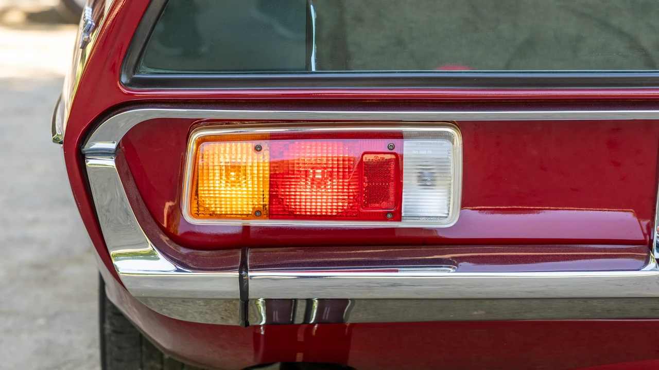1971 Lamborghini Espada Series II - Image 18 of 31