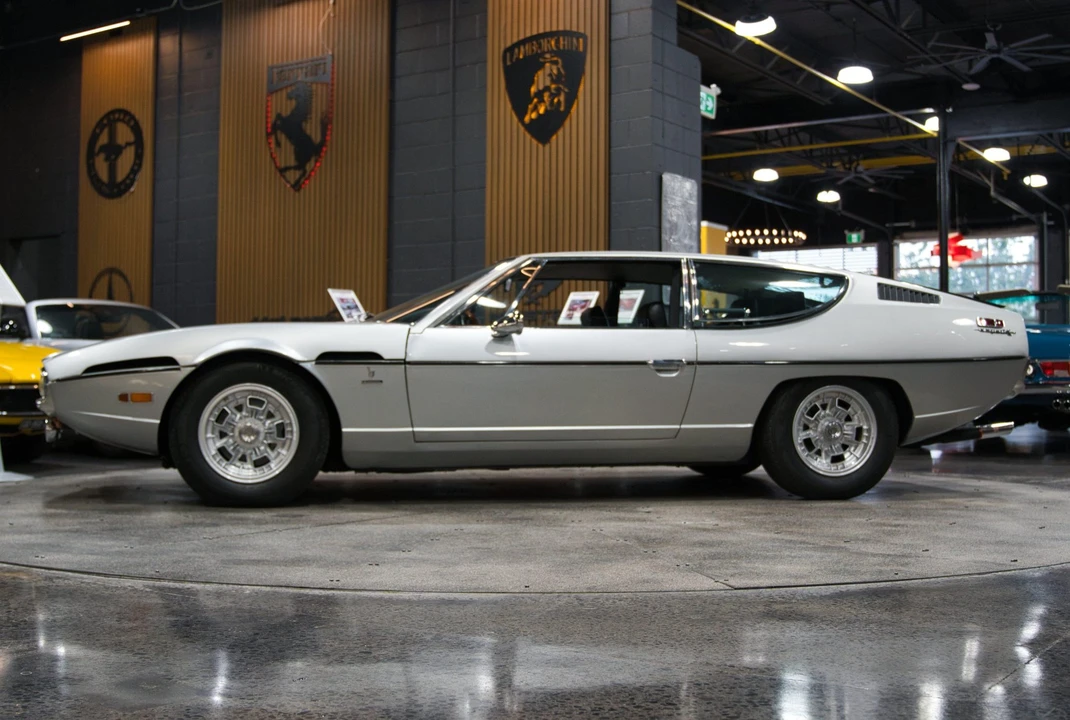 1971 Lamborghini Espada Series II - Image 3 of 31