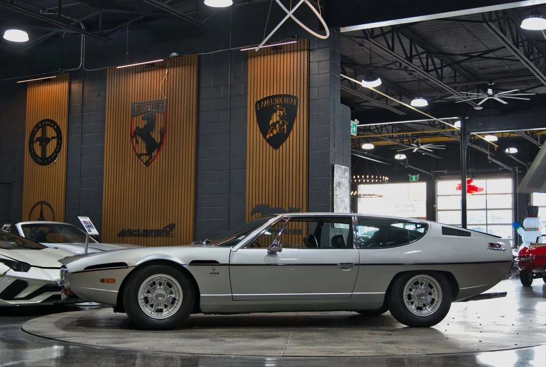1971 Lamborghini Espada Series II - Image 2 of 31