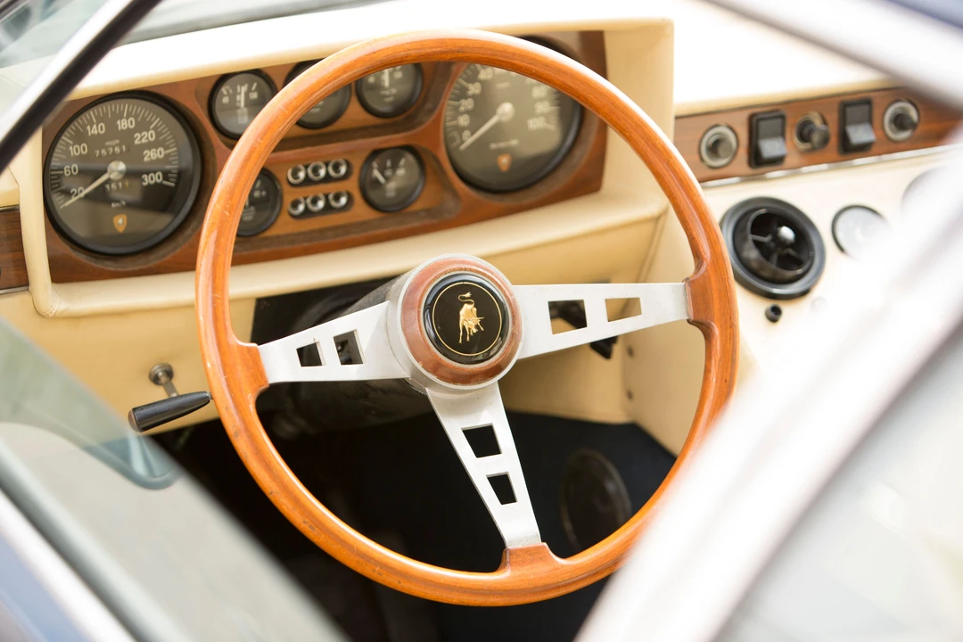 1971 Lamborghini Espada Series II - Image 9 of 26