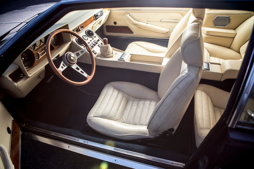 1971 Lamborghini Espada Series II - Image 13 of 26