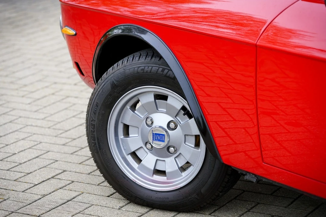 1971 Lancia Fulvia - Image 16 of 30