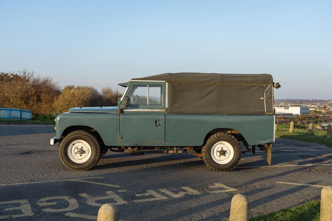 1971 Land Rover Series II/IIA 109 - Image 9 of 30