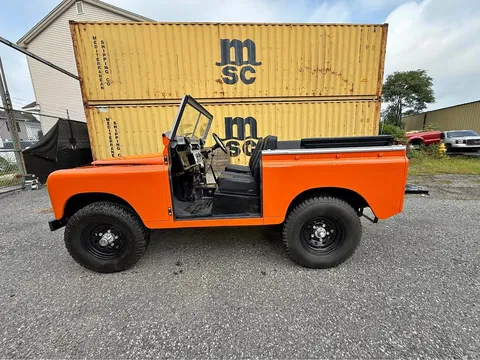 1971 Land Rover Defender 88