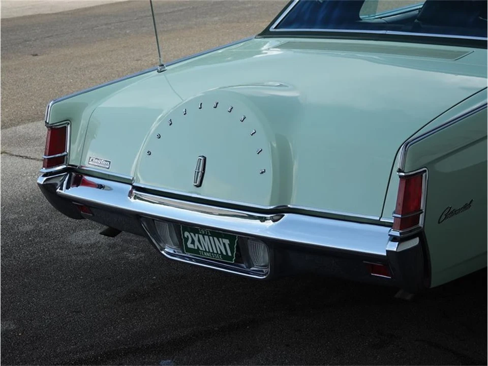 1971 Lincoln Continental 5th Gen - Image 25 of 31