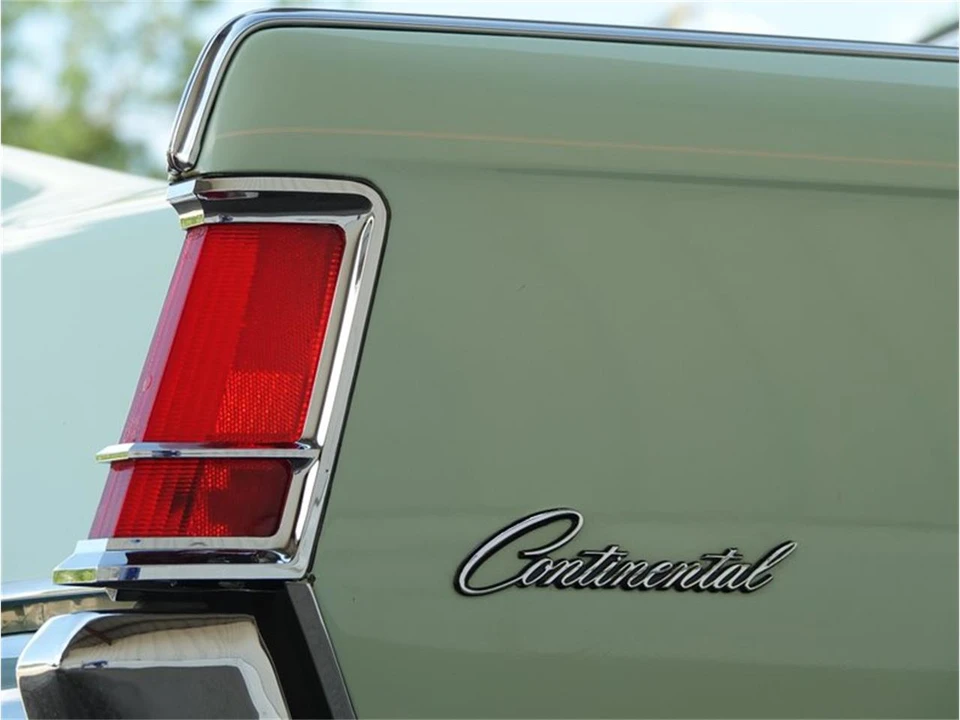 1971 Lincoln Continental 5th Gen - Image 23 of 31
