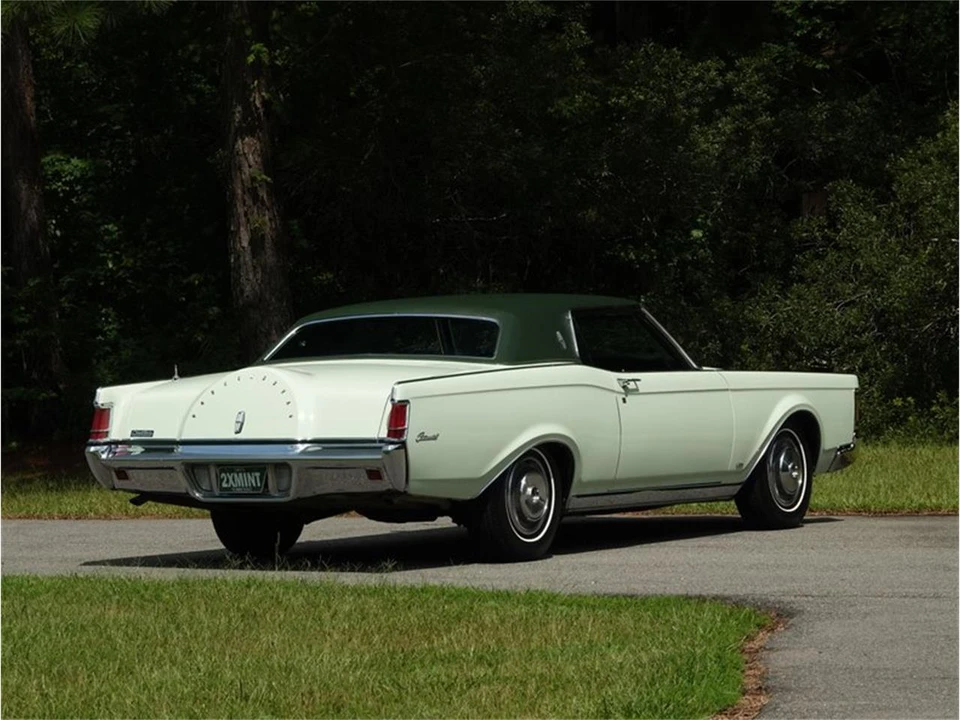 1971 Lincoln Continental 5th Gen - Image 9 of 31